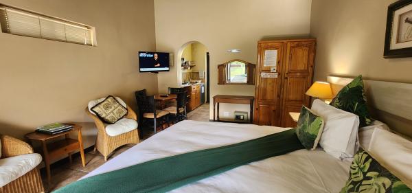 Room image 6