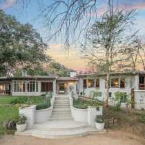 Amberhall Guesthouse  - 277162