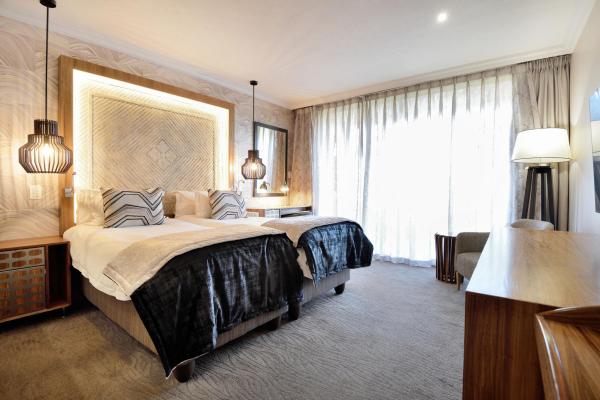 Windhoek Country Club Resort - 277260