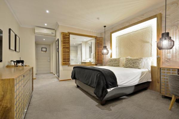 Windhoek Country Club Resort - 277274