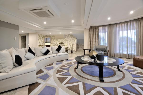 Windhoek Country Club Resort - 277280