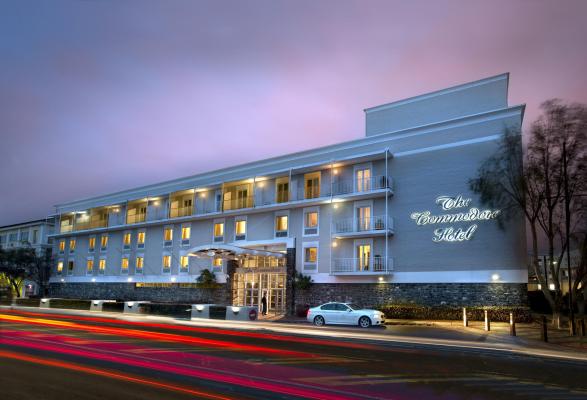 The Commodore Hotel - 277300