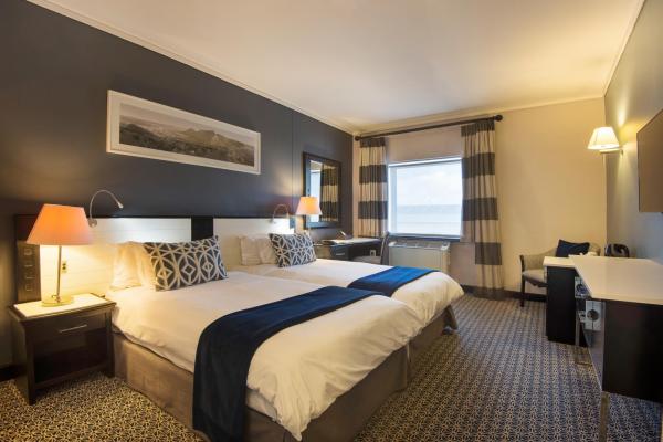 The Commodore Hotel - 277324