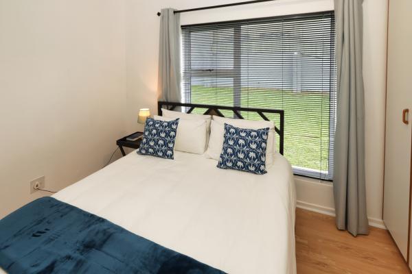 Lazy Lagoon Langebaan Self-catering - 277354