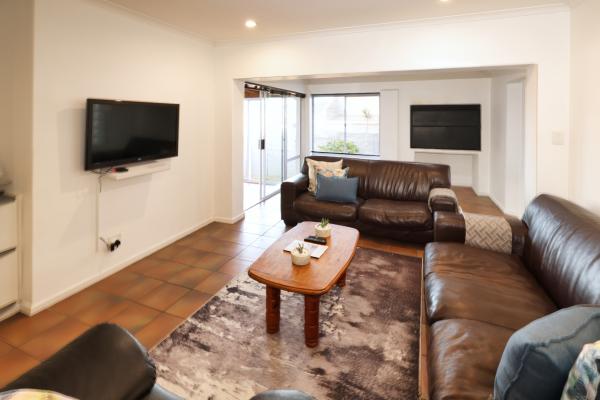 Lazy Lagoon Langebaan Self-catering - 277369