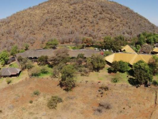 Bakubung Self-Catering Chalets - Property / Building