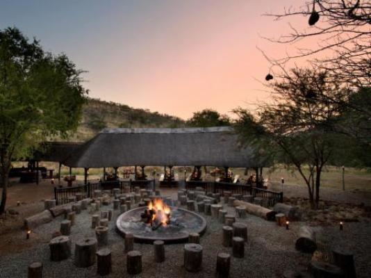 Bakubung Self-Catering Chalets - Braai/BBQ facilities