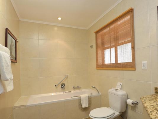 Bakubung Self-Catering Chalets - 277533