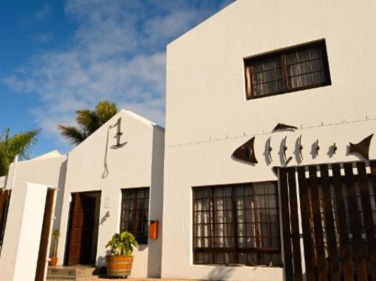 Skilpadvlei Accommodation - Facade or entrance