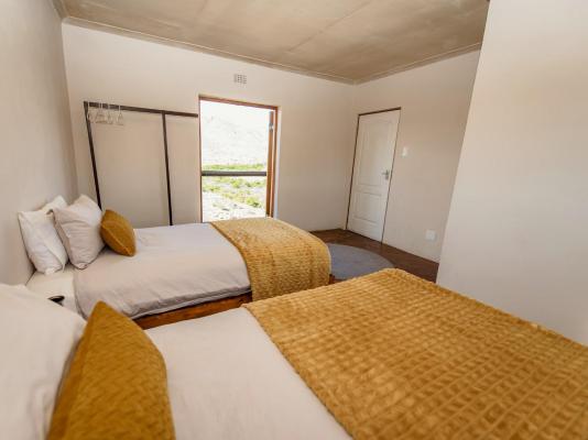 Room image 1