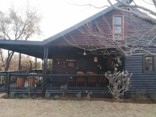 Umoya Private Retreat - Property / Building