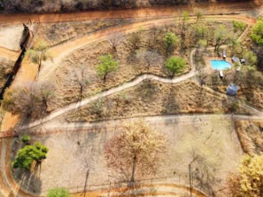 Umoya Private Retreat - Swimming pool