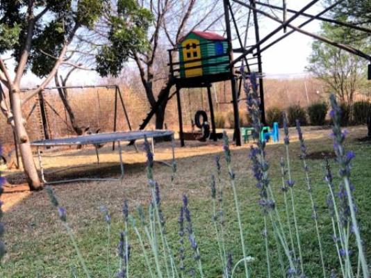 Umoya Private Retreat - Property / Building