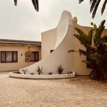 Sleeping Flamingo Self-Catering Accommodation - Facade or entrance