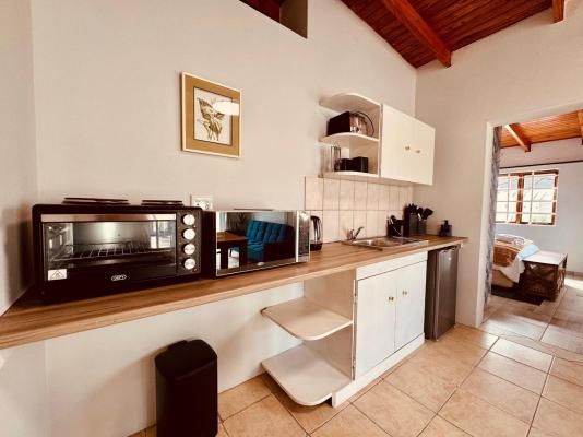Sleeping Flamingo Self-Catering Accommodation - 277694