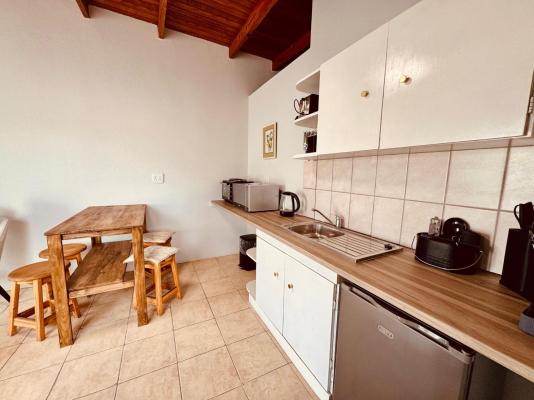 Sleeping Flamingo Self-Catering Accommodation - 277695