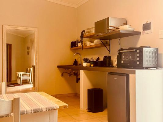 Sleeping Flamingo Self-Catering Accommodation - 277697