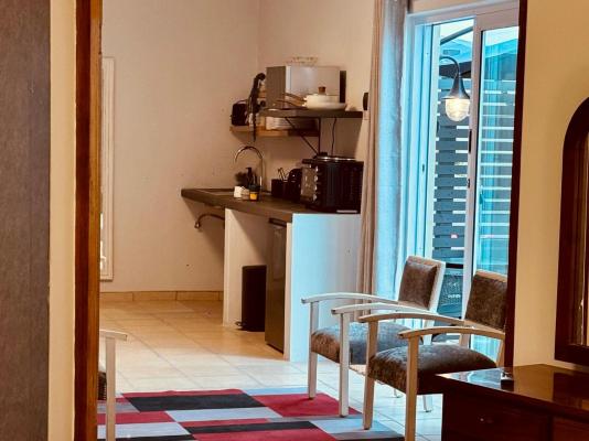 Sleeping Flamingo Self-Catering Accommodation - 277705