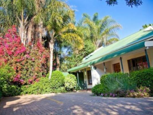 Atrium Guest House - Property / Building