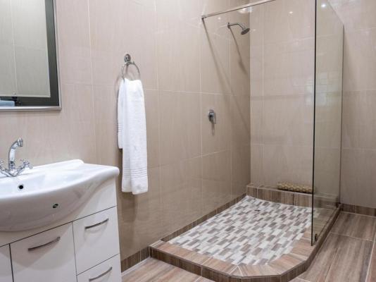 Atrium Guest House - 277812