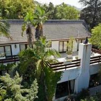 Auberge de Courtrai Guesthouse - 277814