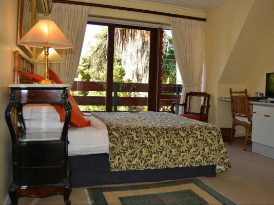 Room image 6