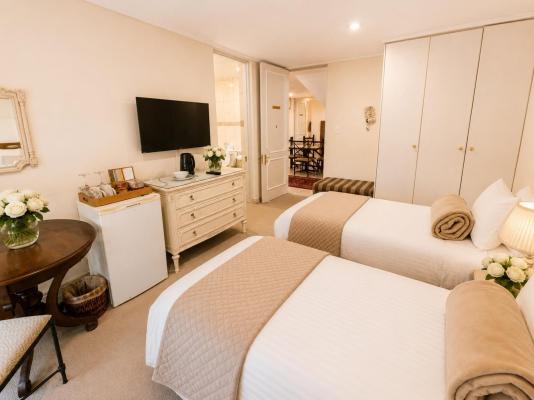 Auberge de Courtrai Guesthouse - 277875