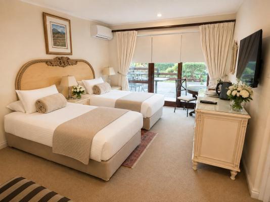Auberge de Courtrai Guesthouse - 277876