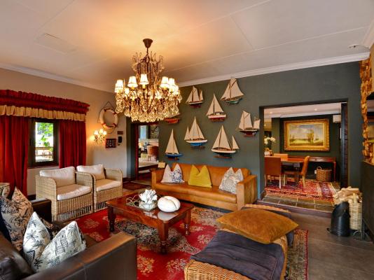 The Residence - 277885