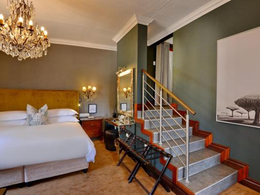 Room image 4