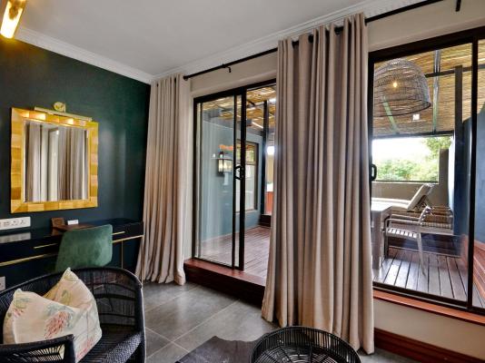 The Residence - 277932