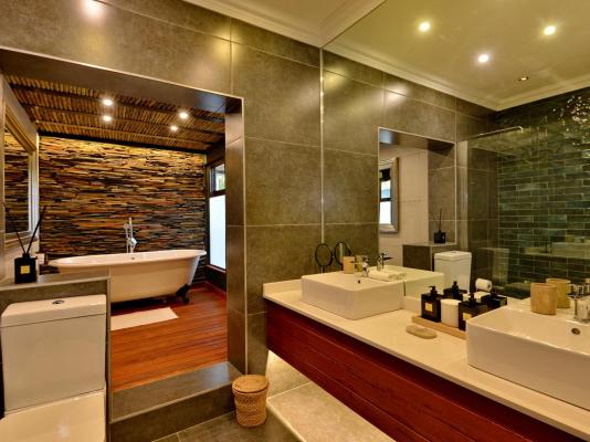 The Residence - 277934