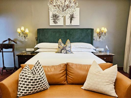 The Residence - 277940