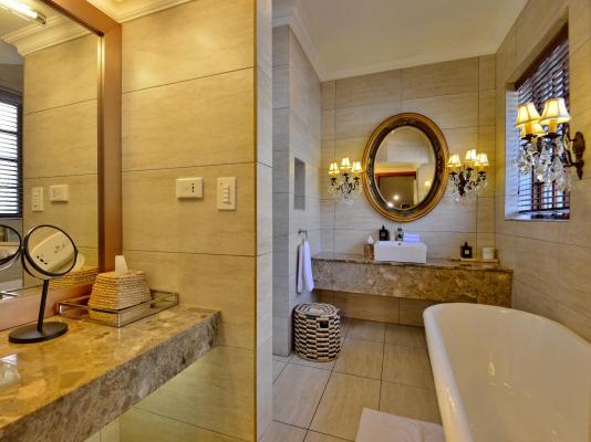Room image 9