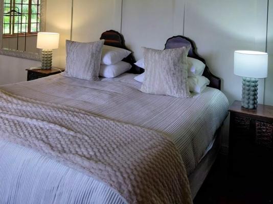 Room image 2