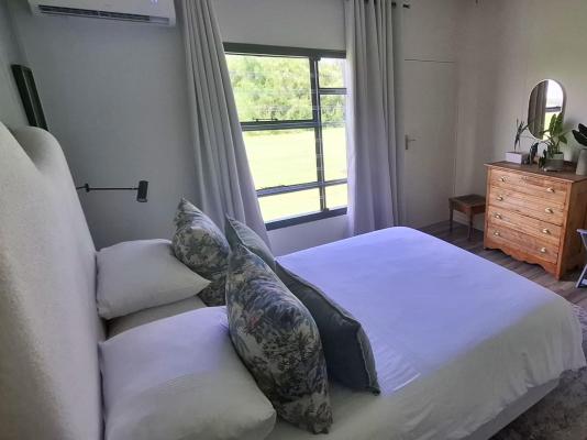 Room image 5