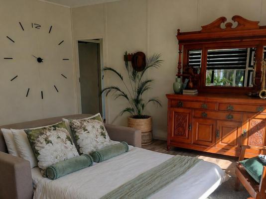 Room image 10
