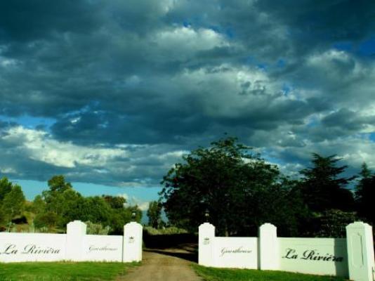 La Riviera Boutique Hotel & Spa - Facade or entrance