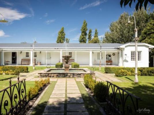 La Riviera Boutique Hotel & Spa - Property / Building