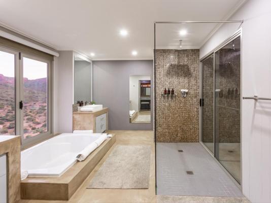 Room image 1
