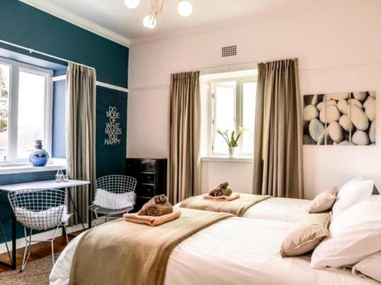 Room image 5