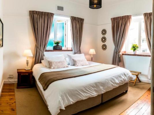 Room image 6