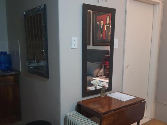 Room image 4