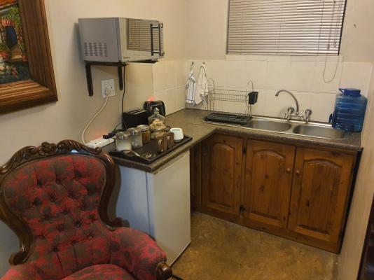 Room image 4
