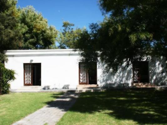 96 On Bree Guesthouse - 278660