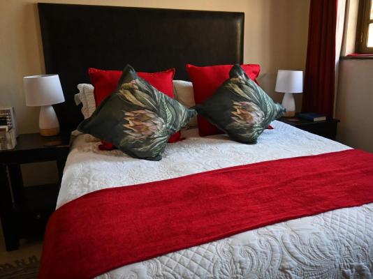 Room image 2