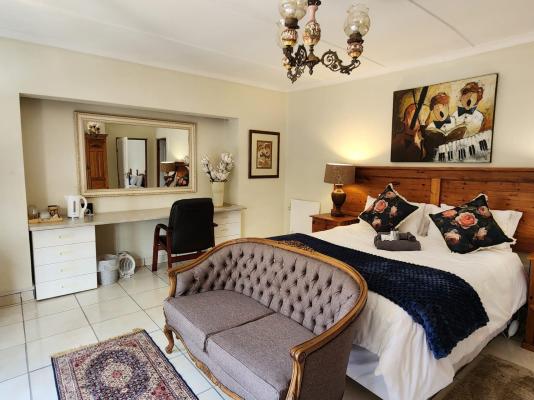 Room image 2