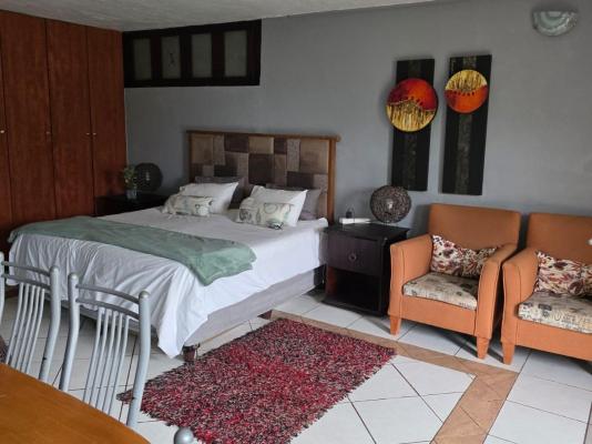 Room image 6