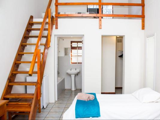 Room image 2