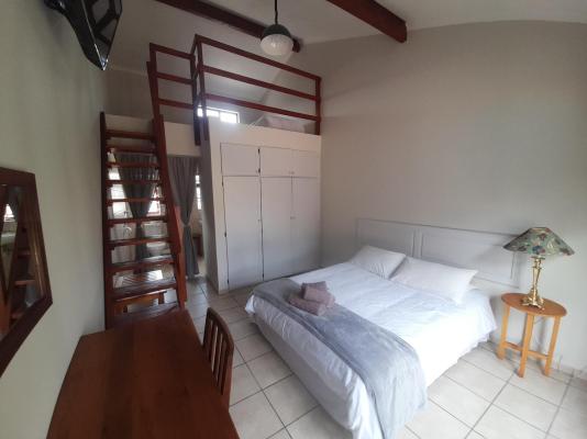 Room image 2